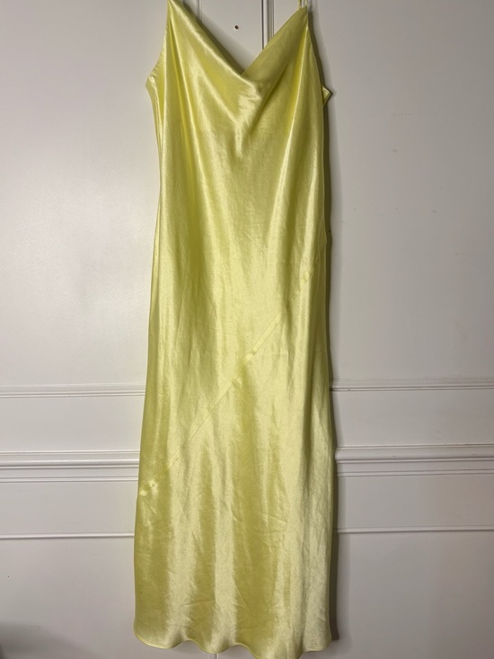 Babaton Dresses & Skirts - BABATON Light yellow Satin-like Slip Dress – Lightweight Bias-Cut Slip